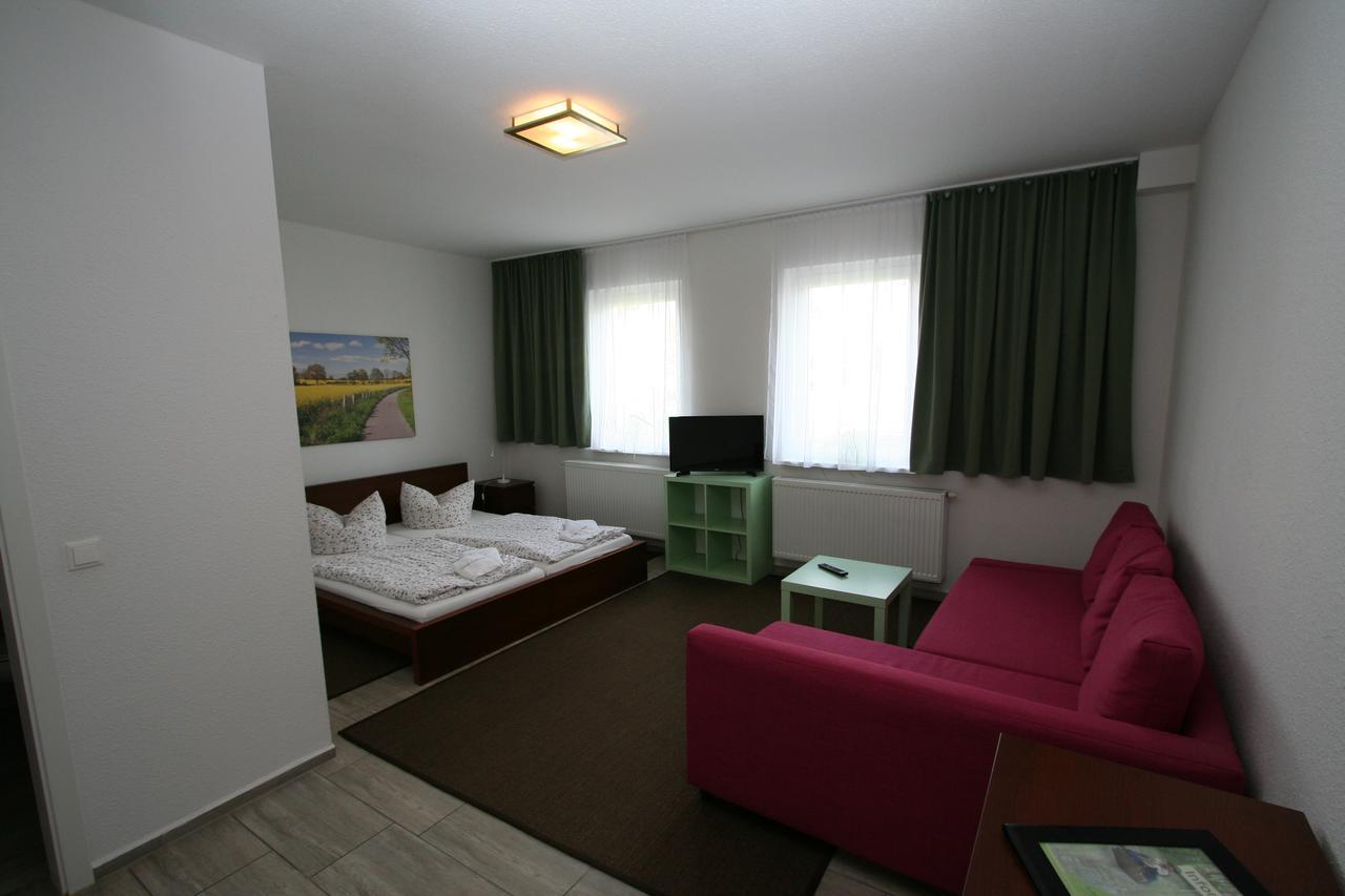 Pension Gestuet Lindenhof Templin Luaran gambar